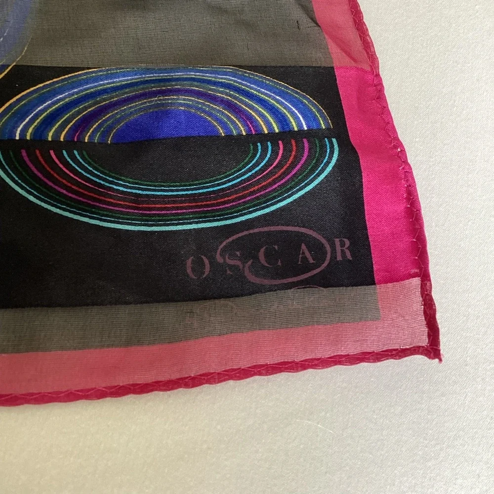 Oscar by Oscar de la Renta Silk Scarf
Retro Mod Geometric Design Pink Border - Picture 5 of 12
